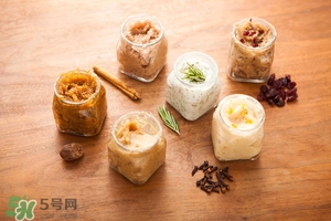 唇部磨砂膏多久用一次？唇部磨砂膏可以天天用嗎？