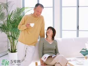 安全期吃避孕藥會怎樣？安全期吃避孕藥月經(jīng)推遲嗎？