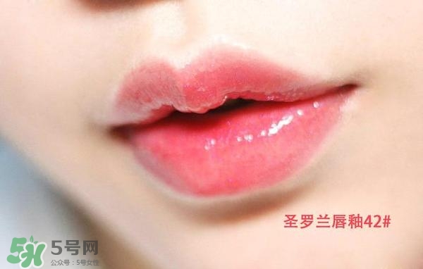 ysl鏡面唇釉和黑管唇釉哪個(gè)好？ysl鏡面唇釉和黑管唇釉區(qū)別
