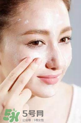 卸妝油悶痘怎么辦？卸妝油悶痘怎么補(bǔ)救？