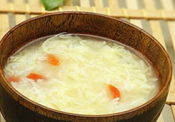 酒釀蛋真能豐胸嗎？酒釀蛋怎么吃豐胸？