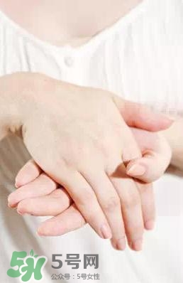 卸妝油悶痘怎么辦？卸妝油悶痘怎么補(bǔ)救？