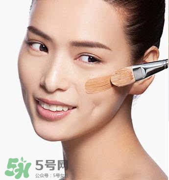 bb霜會(huì)悶痘嗎？bb霜悶痘怎么辦？