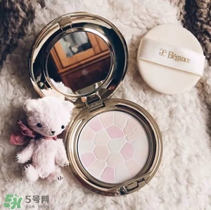 長(zhǎng)痘痘可以涂散粉嗎？痘痘肌可以用散粉嗎？