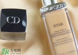 粉底液會脫妝嗎？粉底液脫妝怎么辦？