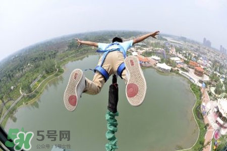 蹦極有身高限制嗎？蹦極對(duì)身高有要求嗎？