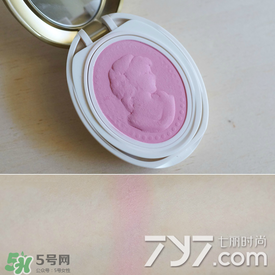 紫色腮紅哪個(gè)牌子好？紫色腮紅推薦