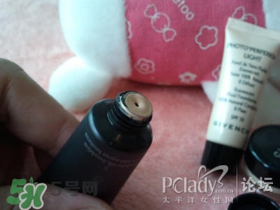 蘭蔻和紀梵希哪個好？蘭蔻和紀梵?？诩t哪個好？