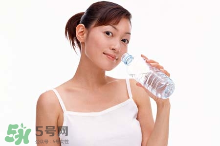 春天要多喝水嗎？春天多喝水有什么好處？