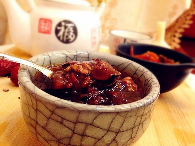 女人吃什么補(bǔ)氣血最快最好？什么湯最補(bǔ)氣血？