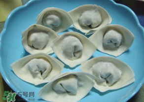 薺菜素餃子怎么做？薺菜素餡餃子怎么做好吃？