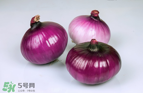 洋蔥中間黃了可以吃嗎？洋蔥里面發(fā)黃能吃嗎？