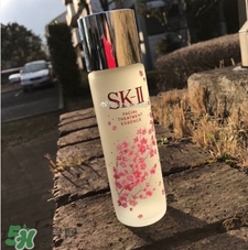 sk2櫻花限定神仙水多少錢(qián)？skii2017櫻花限定神仙水專柜價(jià)格