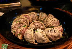 蕨菜可以包餃子嗎？蕨菜怎么包餃子？