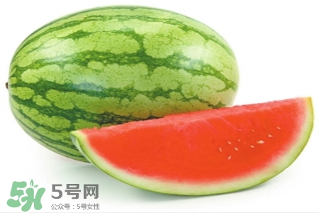 口腔潰瘍可以吃西瓜嗎？口腔潰瘍吃西瓜好嗎？