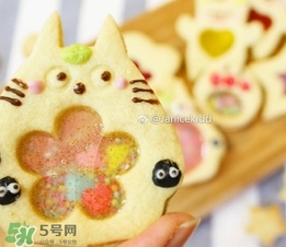 彩繪玻璃餅干怎么做？彩繪玻璃餅干做法