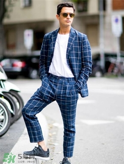 格子西裝怎么搭配？格子西服怎么搭配好看？