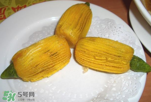 枇杷可以和海鮮能一起吃嗎？枇杷和海鮮一起吃吃好嗎？