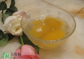 枇杷和蜂蜜能一起吃嗎？枇杷放蜂蜜好嗎？