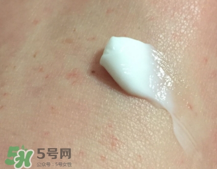 薇諾娜適合什么皮膚？薇諾娜適合敏感肌嗎？