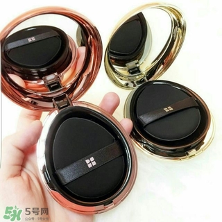 flowfushi氣墊粉色和金色哪個(gè)好？flowfushi氣墊粉色金色對比
