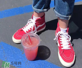 vans是什么牌子？vans范斯是什么檔次？