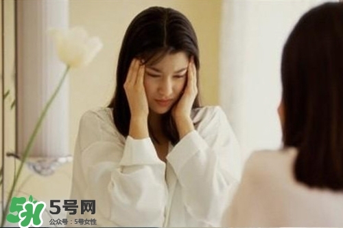 抑郁癥有哪些癥狀？哪些人易患抑郁癥？