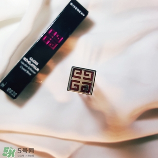 紀(jì)梵希變色唇蜜多少錢(qián)?紀(jì)梵希變色唇蜜專(zhuān)柜價(jià)