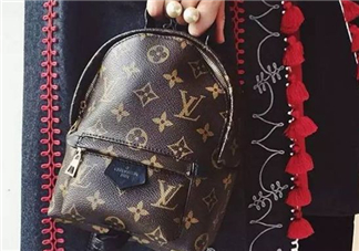 lv雙肩包怎么看真假？lv雙肩包真假辨別