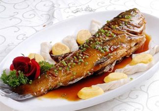 皮膚過敏可以吃魚嗎？皮膚過敏能不能吃魚？