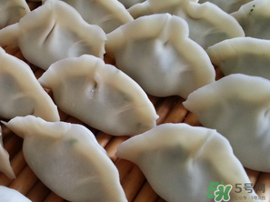 薺菜餃子可以放韭菜嗎？薺菜餃子放韭菜好嗎？