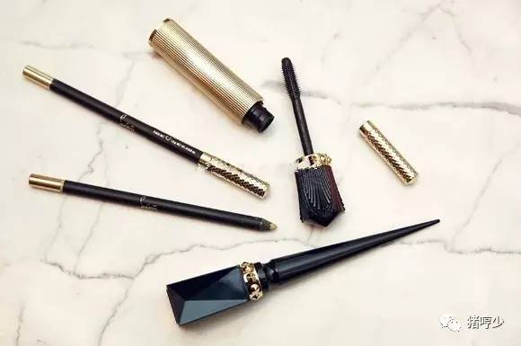 cl眼線液多少錢？Christian Louboutin眼線液色號試色