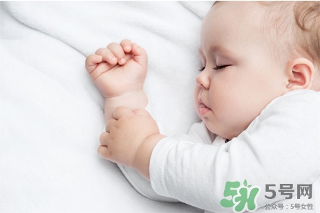艾草能治乳房濕疹嗎？艾草怎么治療乳房濕疹？