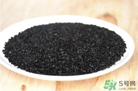 薺菜和芝麻能一起吃嗎？薺菜可以摻芝麻葉吃嗎？