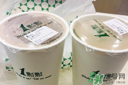 喝一點點奶蓋要攪拌嗎？奶蓋直接喝還是用吸管？