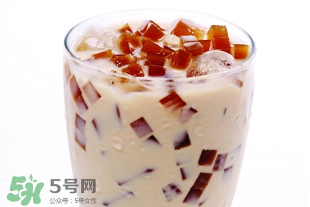 喝阿華田有什么副作用？喝阿華田有什么好處？