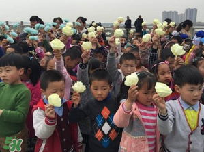 清明節(jié)小孩能上墳嗎？清明節(jié)可以帶小孩掃墓嗎？