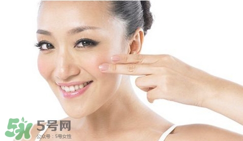 怎樣預(yù)防臉上長(zhǎng)斑？如何預(yù)防臉上長(zhǎng)斑