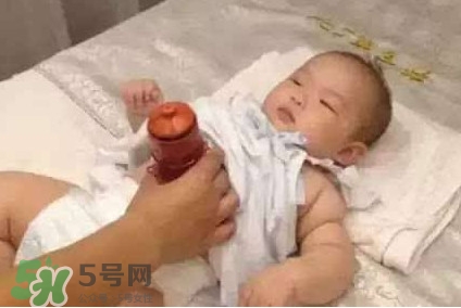 寶寶氣管炎艾灸治療有用嗎？寶寶氣管炎艾灸效果如何