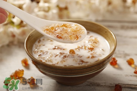 吃桃膠會發(fā)胖嗎？桃膠吃多了會胖嗎？