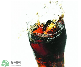 孕婦可以喝可樂嗎？孕婦喝可樂對胎兒有影響嗎？