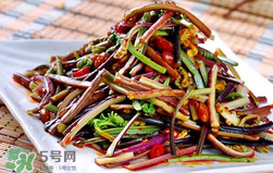 吃蕨菜有什么好處？吃蕨菜的好處
