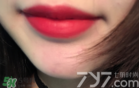 美寶蓮女皇色是哪個色號？美寶蓮女皇色口紅試色