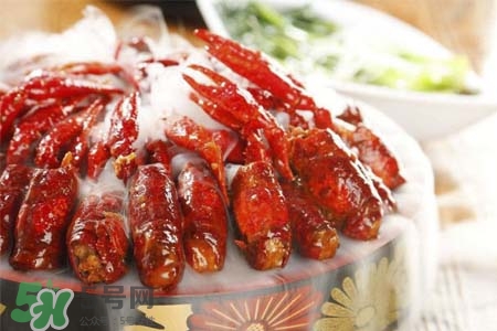 小龍蝦可以和吃櫻桃嗎？小龍蝦和櫻桃能一起吃嗎？