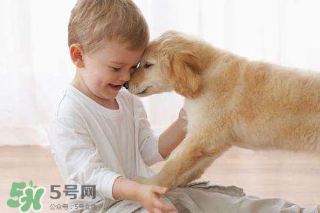 眼睛抽搐是什么引起的？眼睛抽搐怎么回事