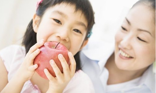 什么時(shí)候吃蘋(píng)果最好？蘋(píng)果應(yīng)該什么時(shí)候吃最好