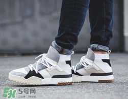 adidas originals aw聯(lián)名最新款多少錢？阿迪達(dá)斯三葉草aw聯(lián)名發(fā)售價(jià)格