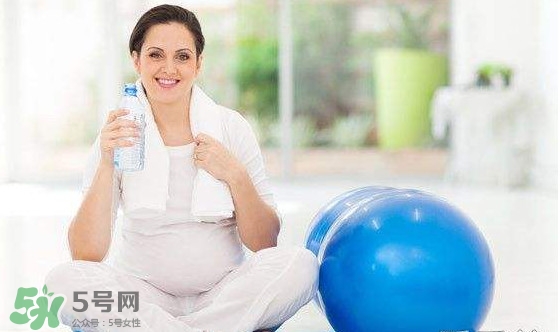 頸椎不好可以練習普拉提嗎？頸椎不好可不可以練習普拉提