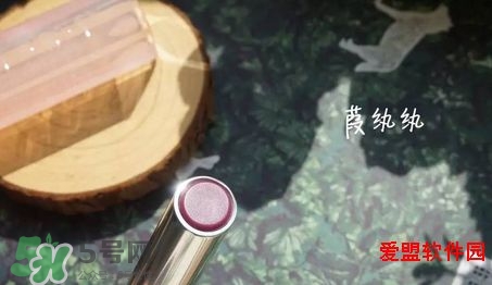 迪奧變色唇膏005和006哪個(gè)好看？dior變色唇膏005和006試色圖