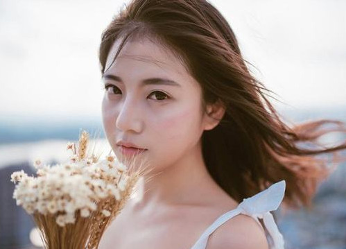 后背長痘怎么辦？后背長痘痘是怎么治